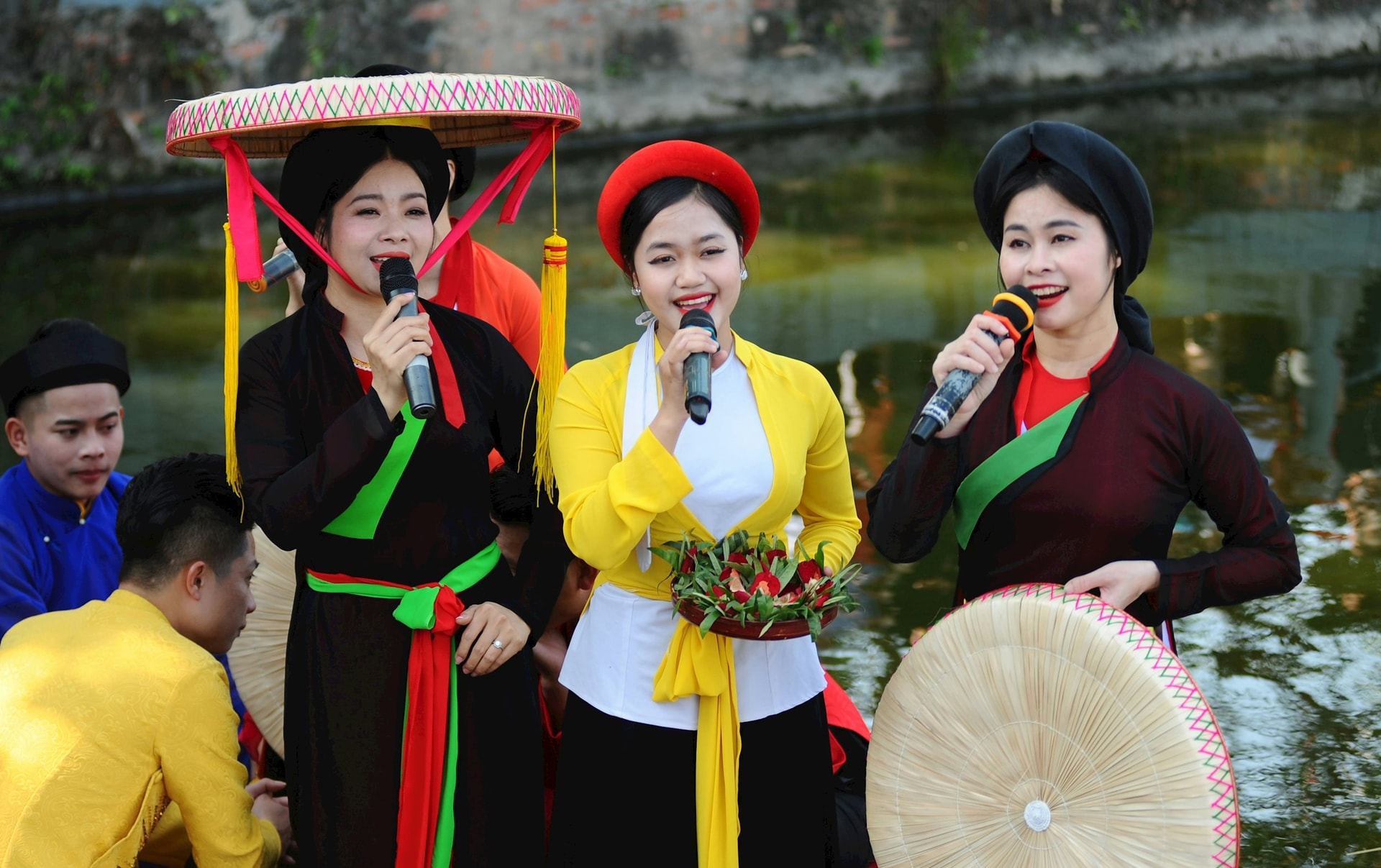 Hình 2 nguồn Unsplash