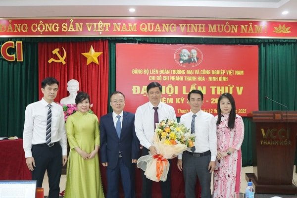 Từ thực tiễn doanh nghiệp, ba Chi bộ VCCI khẳng định vai trò hạt nhân chính trị