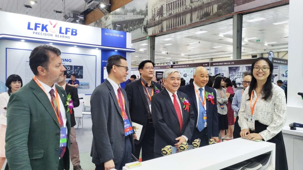 Khai mạc Triển lãm Quốc tế về Máy móc, Thiết bị, Công nghệ và Sản phẩm Công nghiệp lần thứ 21 - Vinamac Expo 2025