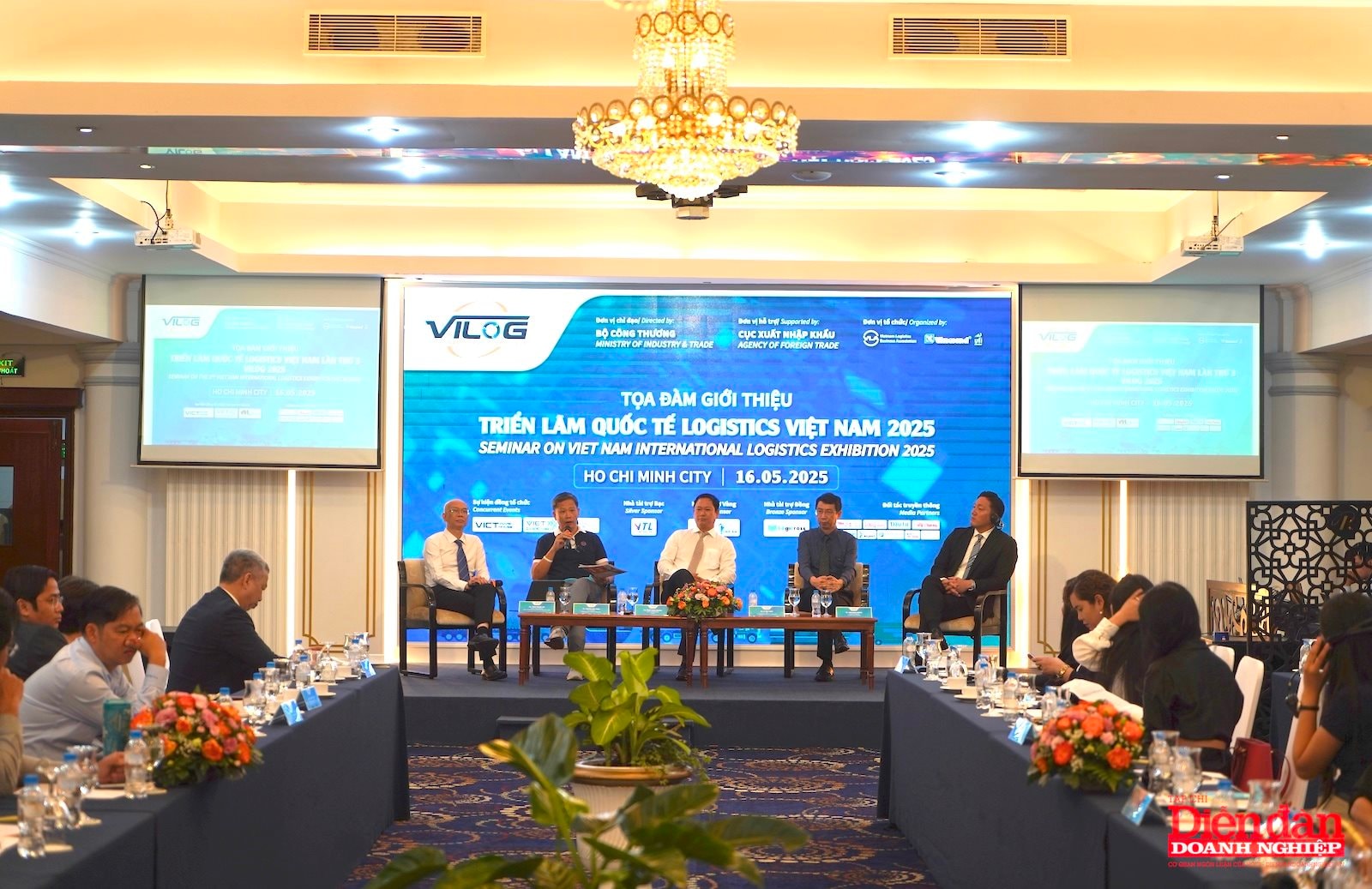 Toạ đàm về chuyển đổi số - phát triển xanh ngành logistics.