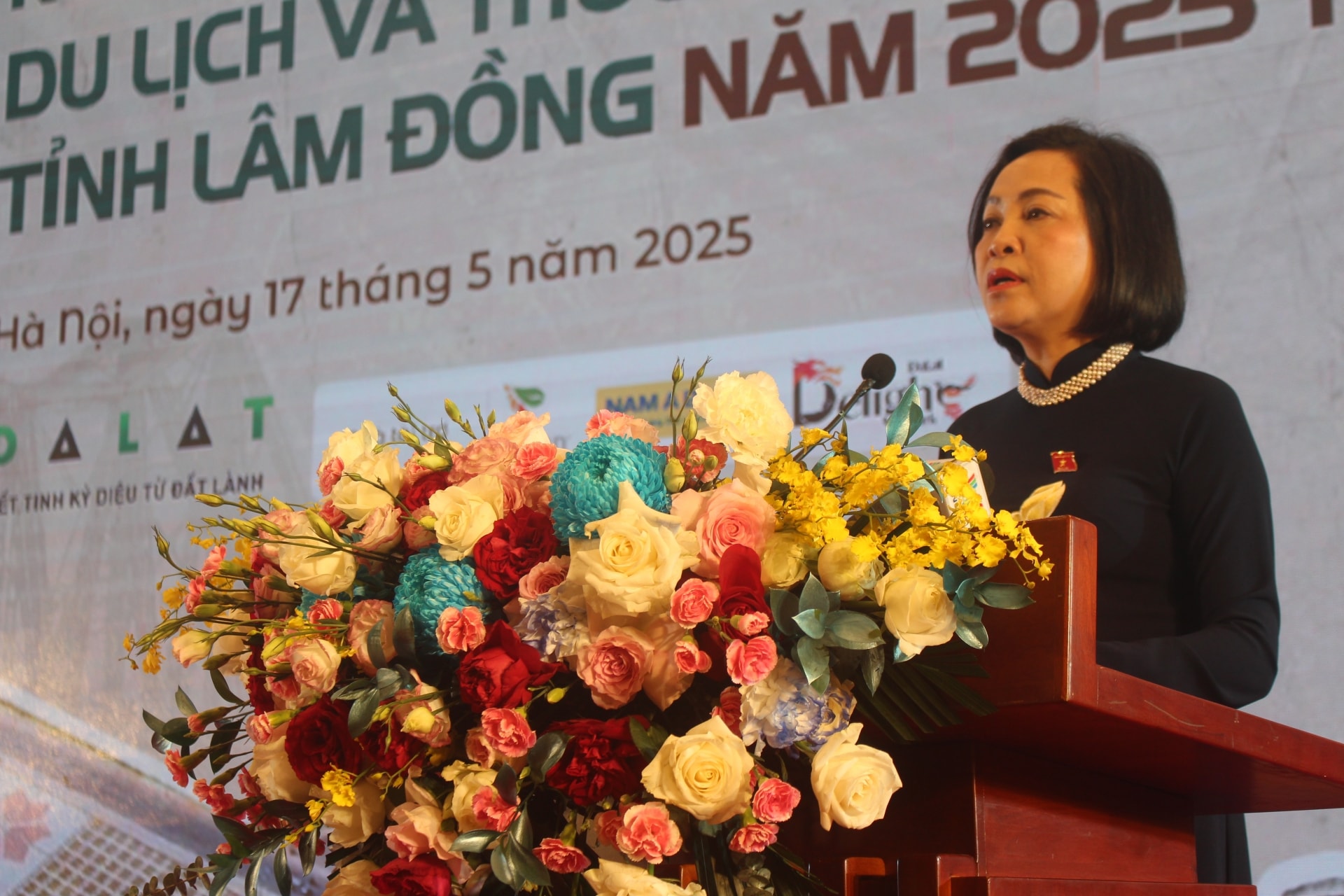 Đồng chí Nguyễn Thị Thanh - Phó Chủ tịch Quốc hội phát biểu