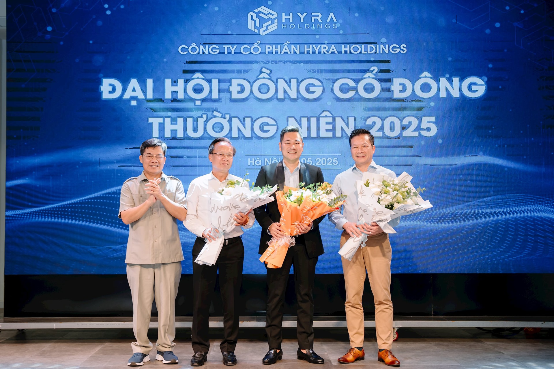 Hội đồng quản trị mới của Hyra Holdings ra mắt đại hội