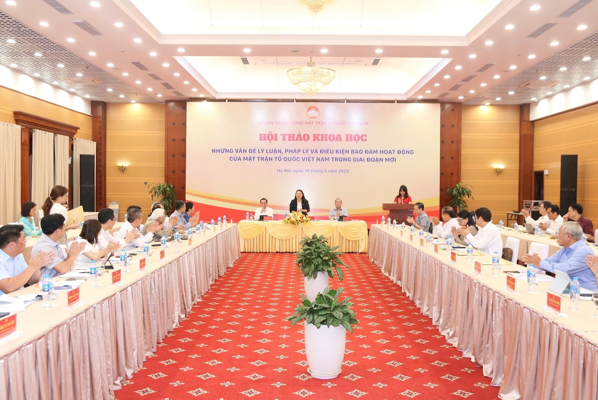 anh-bai-tr7-bai-chinh.jpg