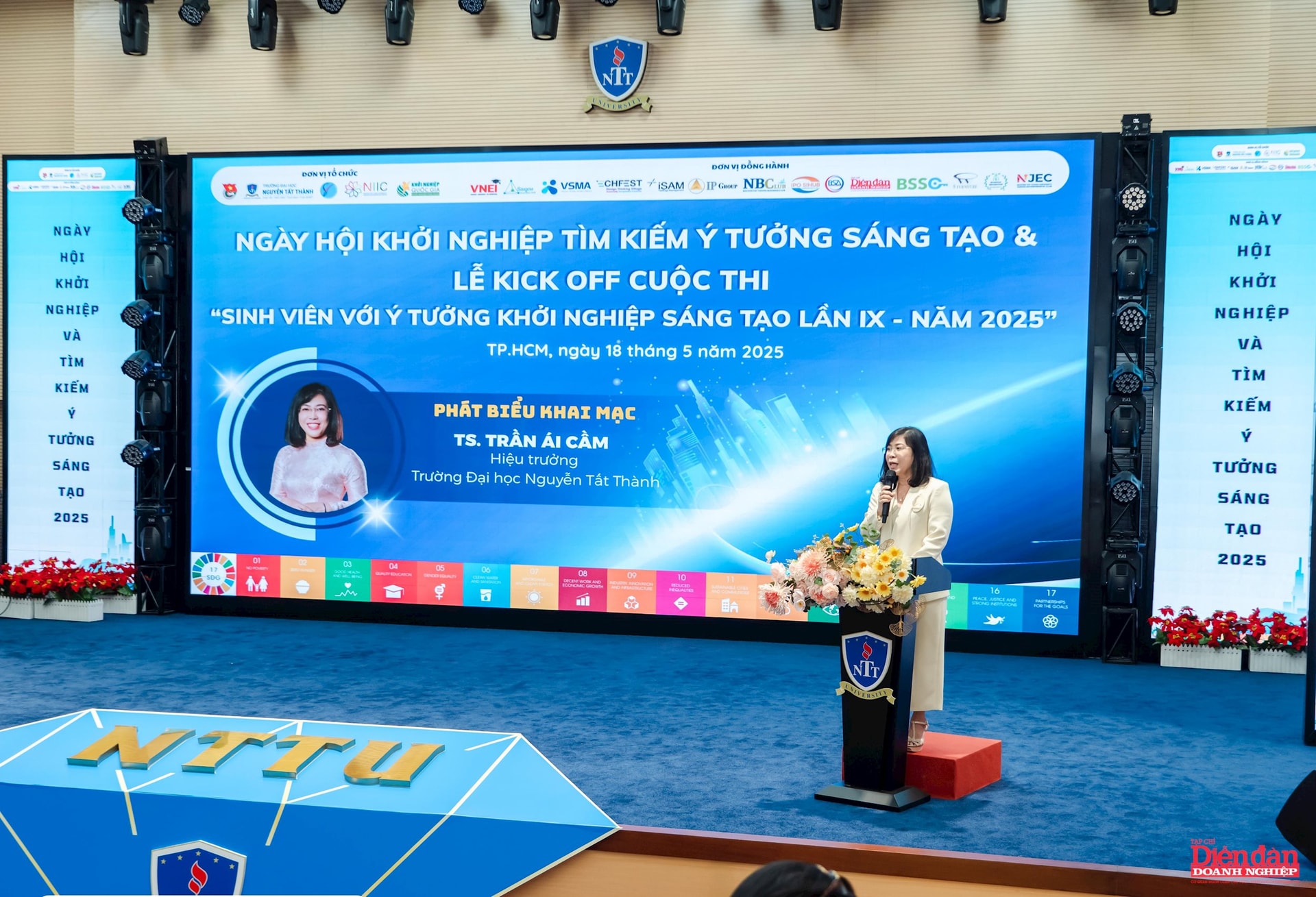 cô hồng 