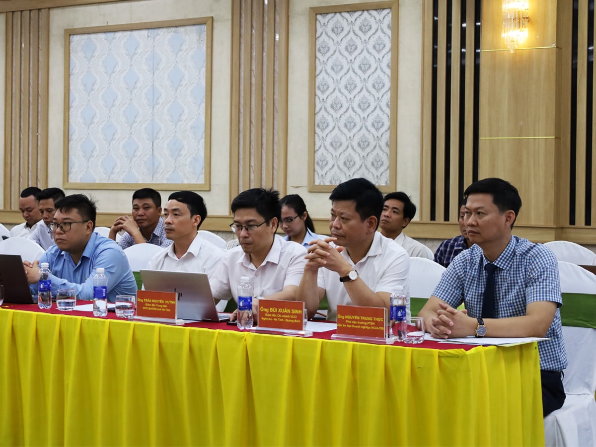 Các đại biểu tham dự Hội thảo (Ảnh Hồng Quang)