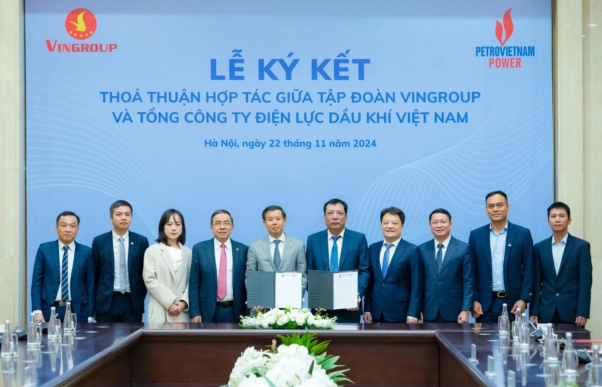 PV Power và Vingroup ký hợp tác phát triển hệ thống trạm sạc xe điện và thúc đẩy sử dụng năng lượng tái tạo