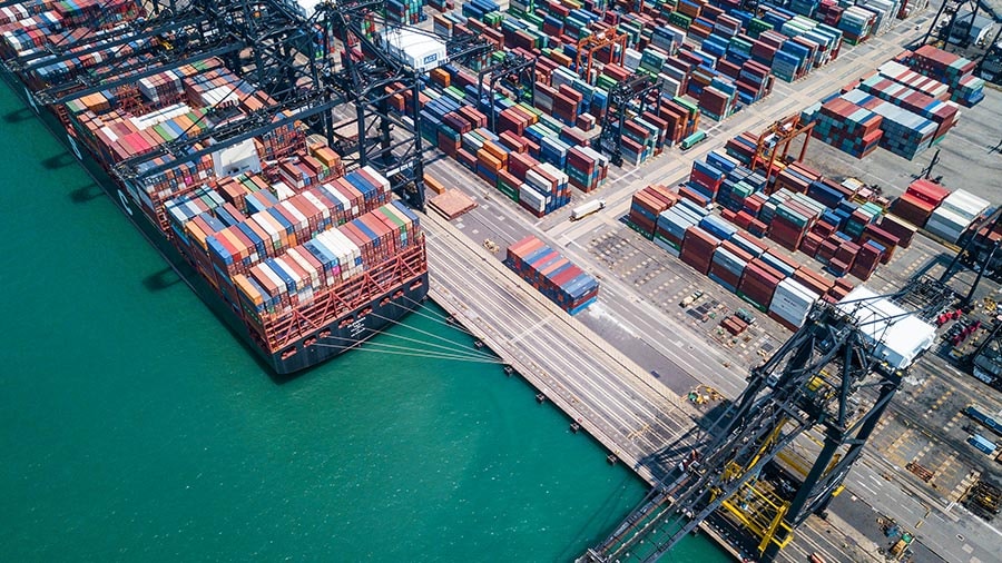 Nhiều công ty bán hàng xa xỉ đã sử dụng quy tắc bán hàng đầu tiên để tối giản chi phí (Ảnh internet) - Copy