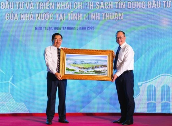 HỘI NGHỊ KẾT NỐI NHÀ ĐẦU TƯ VÀ TRIỂN KHAI CHÍNH SÁCH TÍN DỤNG ĐẦU TƯ CỦA NHÀ NƯỚC TẠI NINH THUẬN