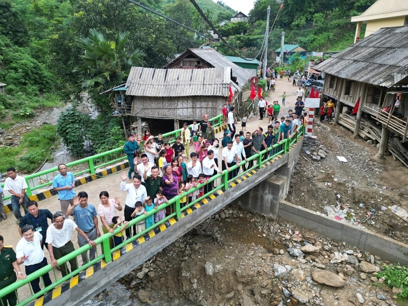 khánh thành cầu