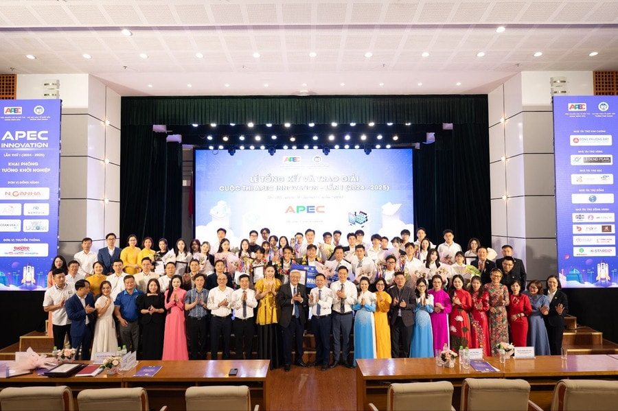 apec1.jpg