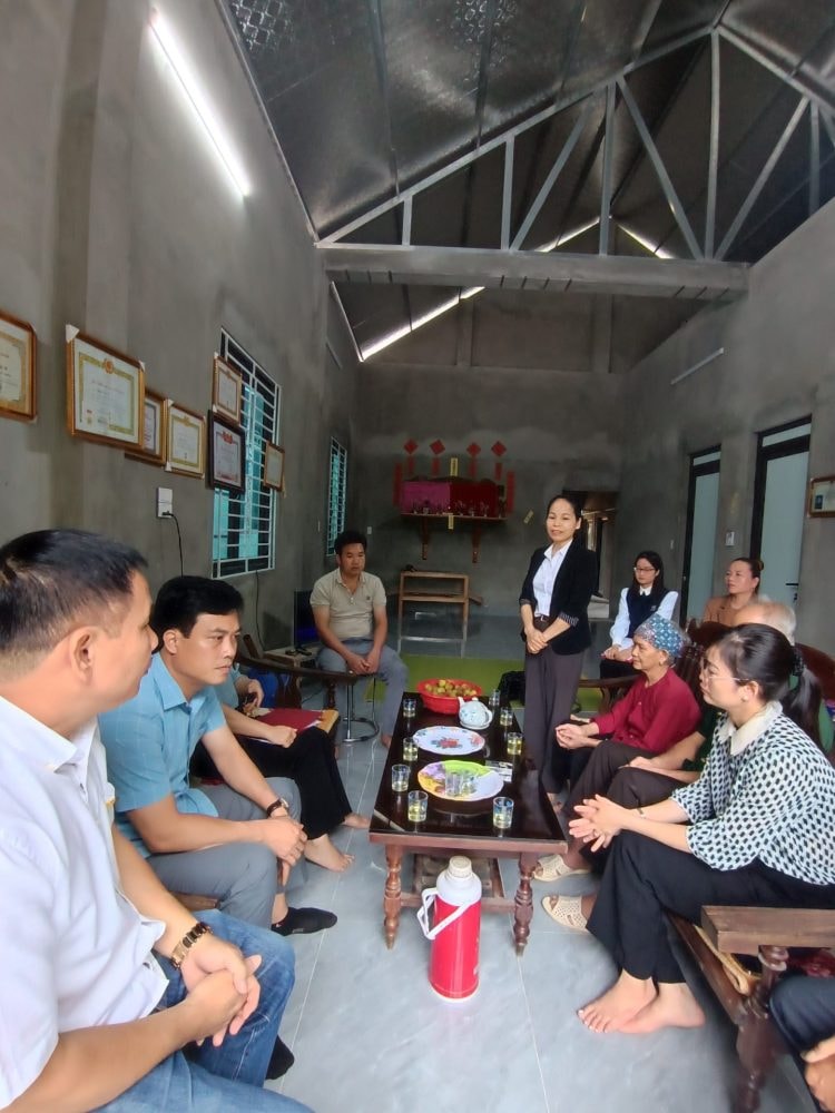 Tạp chí Diễn đàn Doanh nghiệp trao 5 nhà tình nghĩa tại Tuyên Quang, Lào Cai