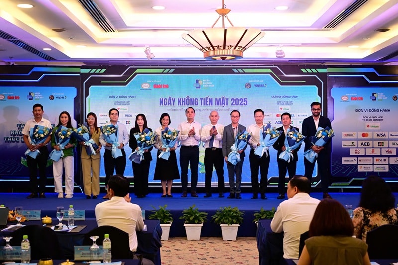 Sự kiện thường niên có sự tham gia của nhiều ngân hàng và tổ chức, trung gian thanh toán như VPBank, HDBank, Sacombank, Vietcombank, ACB, BIDV, Vikki, SHB, Eximbank, TPBank, Visa, MoMo, JCB...