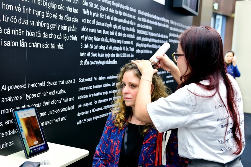 Triển lãm công nghệ làm đẹp tại Hội nghị Thượng đỉnh công nghệ Pháp năm 2025