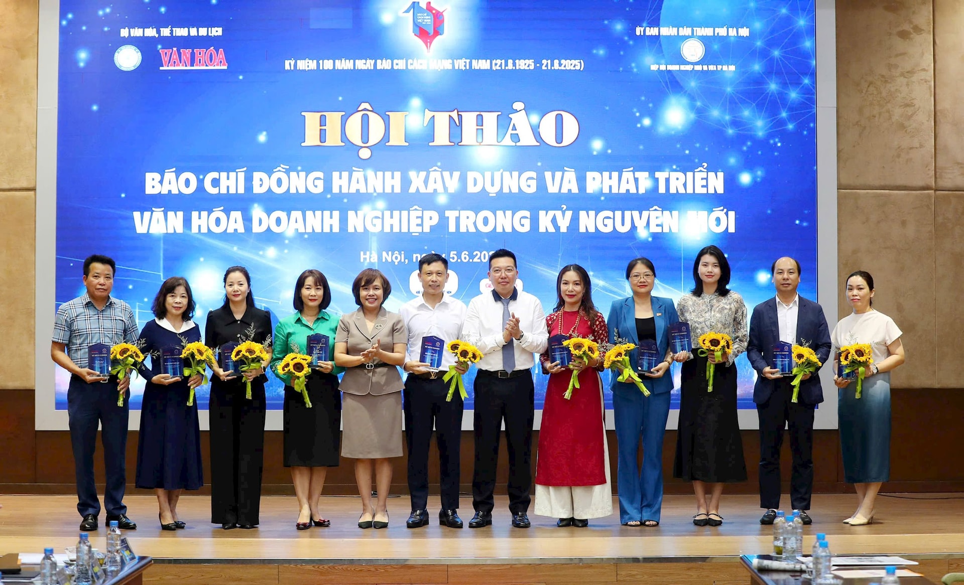 khen thuong