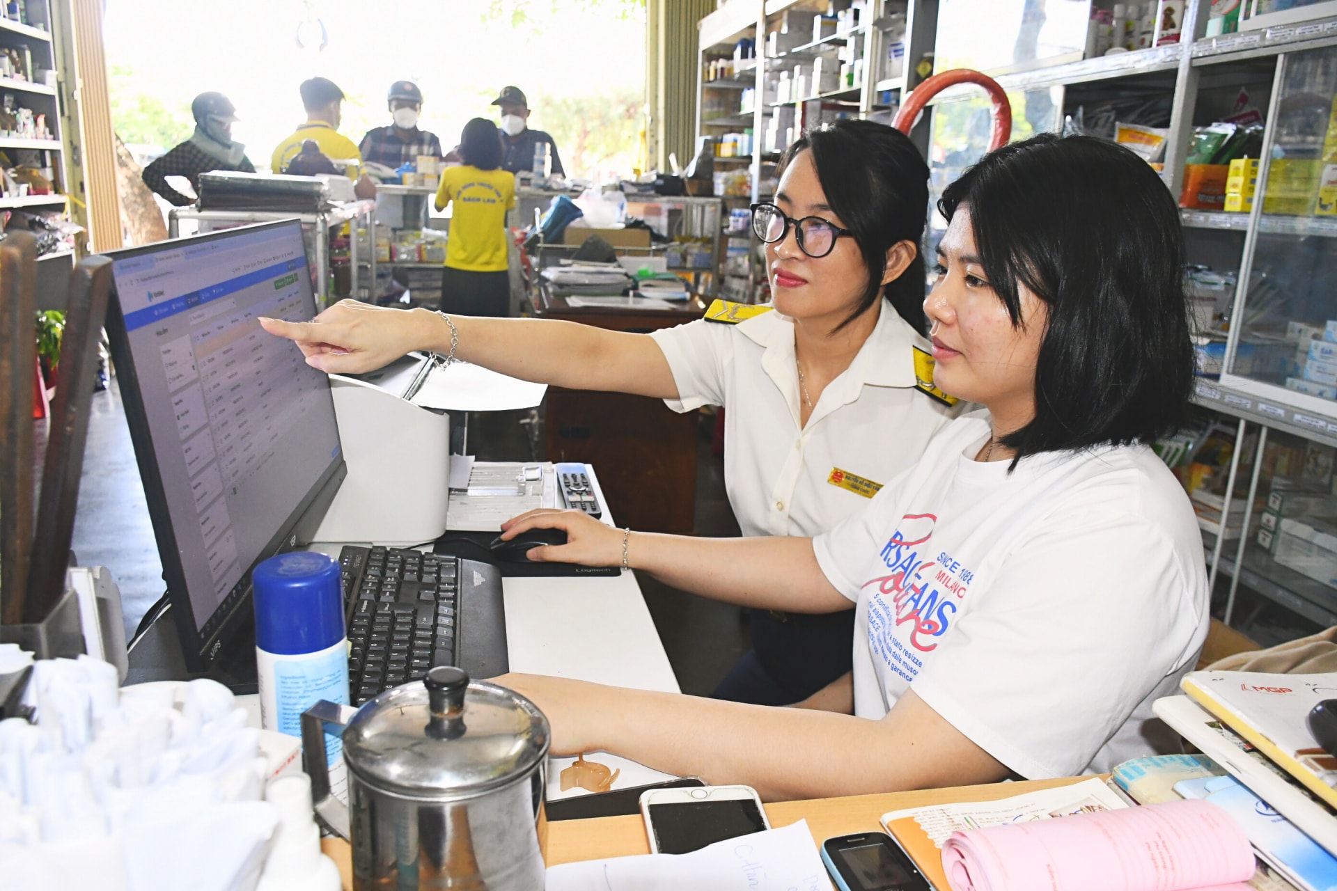 Cơ quan thuế hỗ trợ người nộp thuế sử dụng HĐĐT khởi tạo từ máy tính tiền