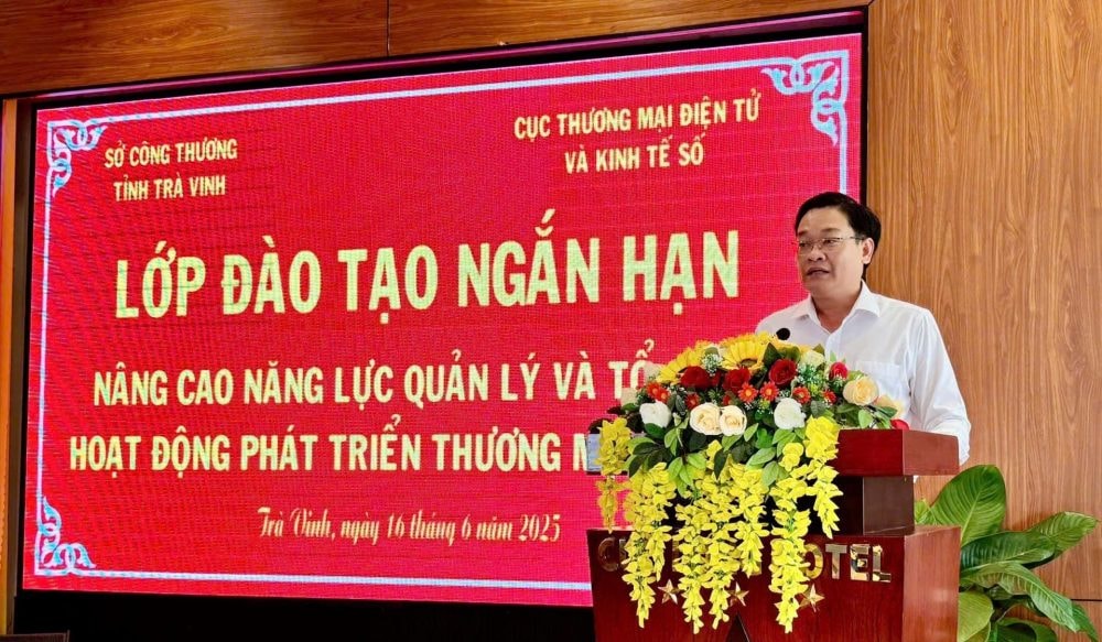 Thương mại điện tử và AI: Hai trụ cột thiết yếu chuyển đổi số tại Trà Vinh Thương mại điện tử và AI: Hai trụ cột thiết yếu chuyển đổi số tại Trà Vinh