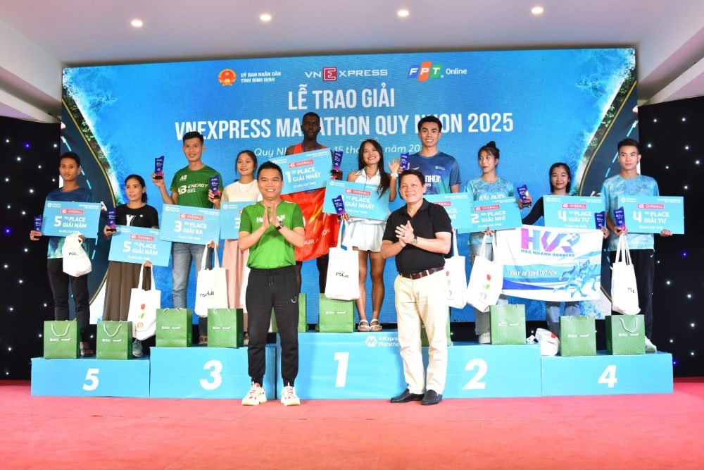 Giải chạy VnEpxress Marathon Quy Nhơn 2025 thu hút hơn 12.000 vận động viên tham gia