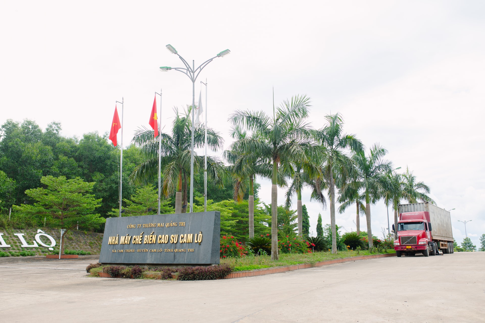 Nhà máy chế biến cao su trực thuộc Công ty thương mại Quảng Trị (Ảnh Sepon Group)