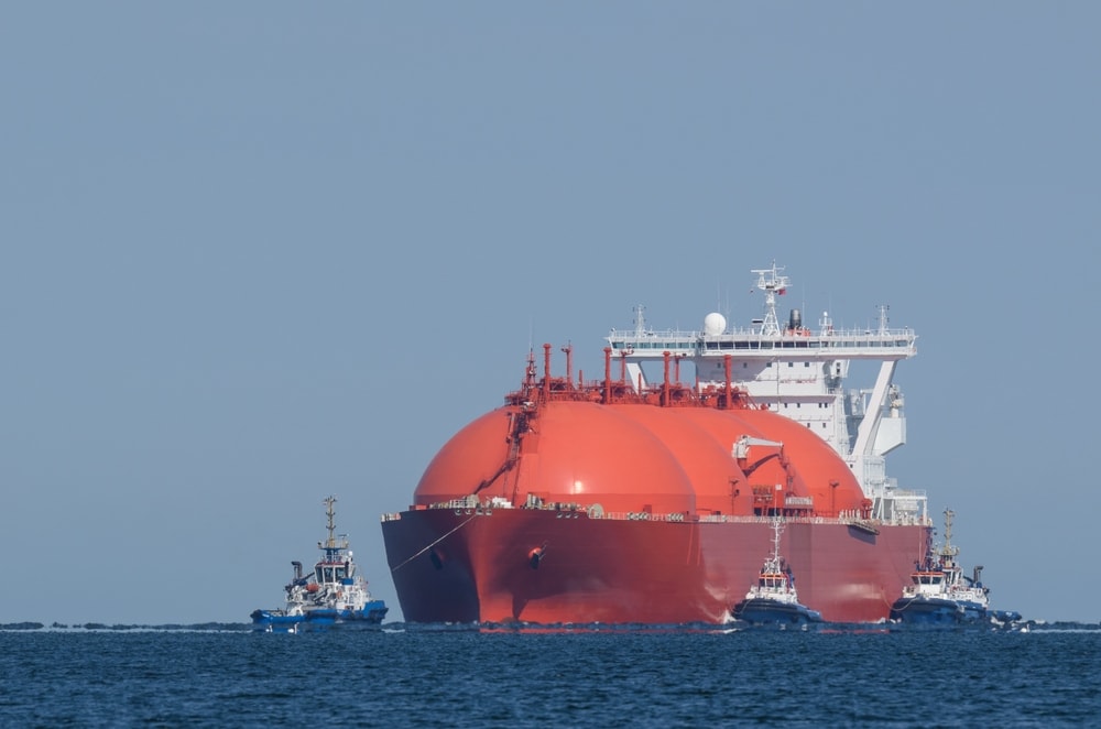 Tàu chở dầu trên eo biển Hormuz