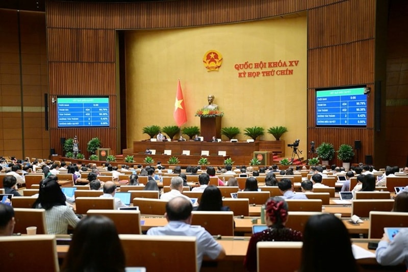 thong-qua-luat-ban-hanh-van-ban-quy-pham-phap-luat-25.6.2.jpg