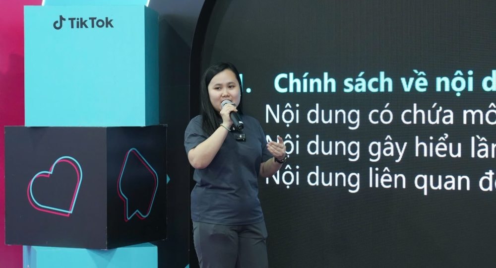 Doanh nghiệp thương mại điện tử cần nắm vững chính sách để phát triển bền vững