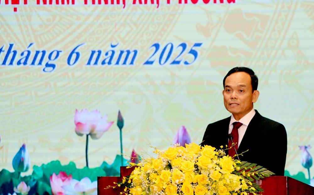 Đồng chí Trần Lưu Quang - Bí thư Trung ương Đảng, Trưởng Ban chính sách và chiến lược Trung ương phát biểu tại Lễ công bố.