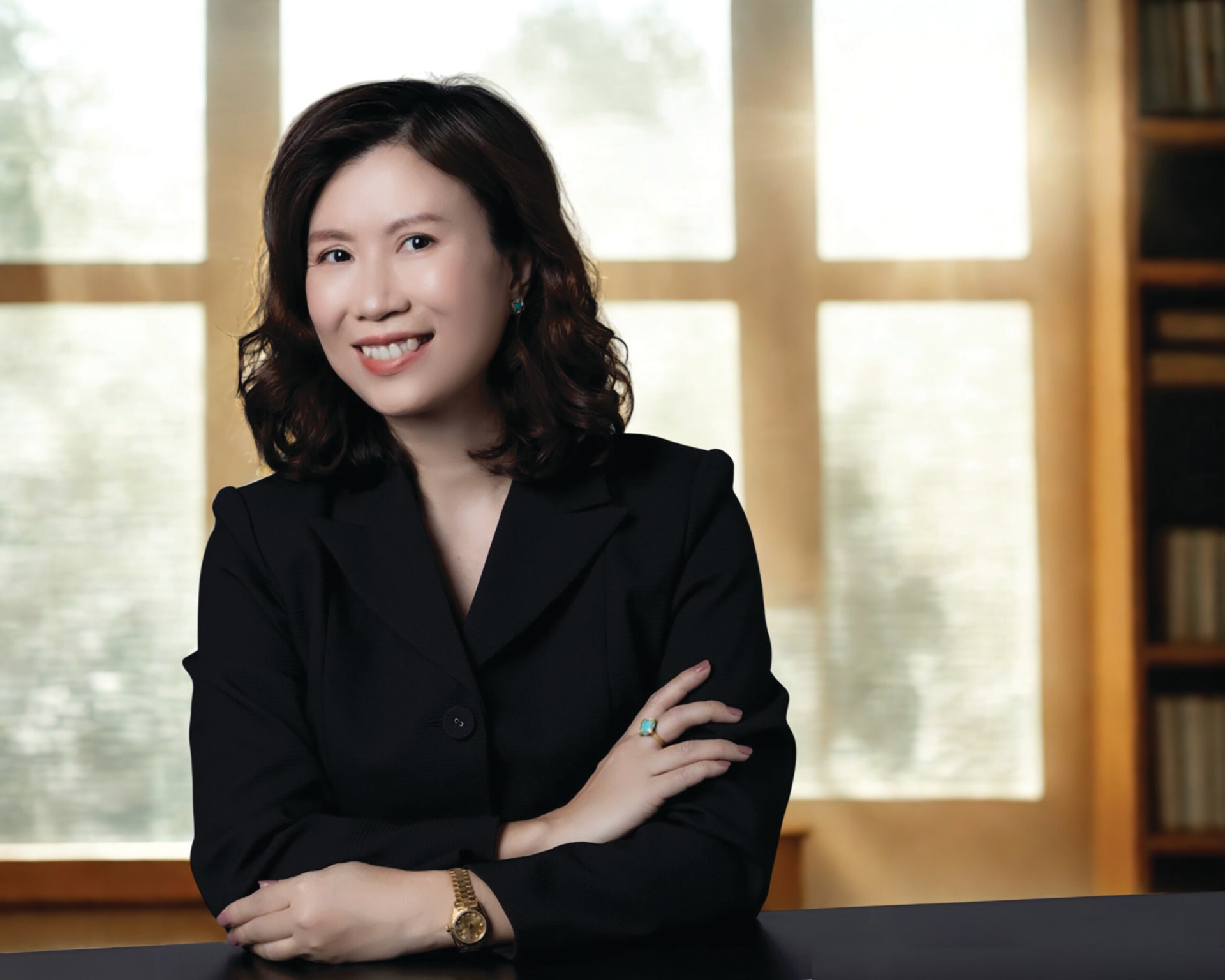 nguyen-hoai-thu3.jpg