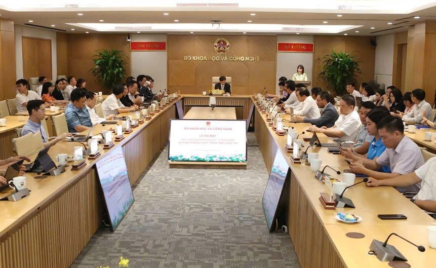 Sàn giao dịch khoa học và công nghệ: Thúc đẩy giao dịch công nghệ, nâng cao năng suất và hiệu quả sản xuất, kinh doanh