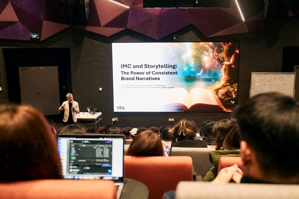 Học để làm chủ truyền thông doanh nghiệp trong thời AI