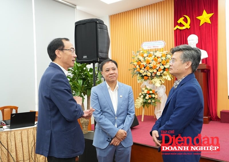 Ong Nguyen Linh Anh ong Phan Minh Thong ong Do Thien Anh Tuan