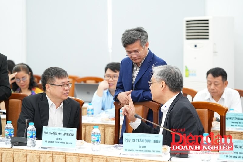 Ong Tran Ngoc Liem ong Do Thien Anh Tuan ong Tran Dinh Thien