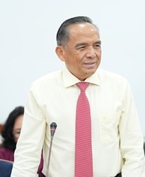 Le Hoang Chau 200