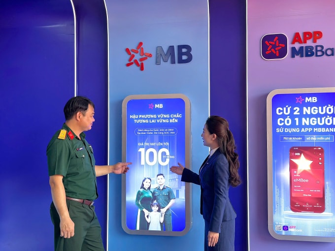 MB giới thiệu gói tài chính ưu đãi dành riêng cho quân nhân và cán bộ doanh nghiệp quốc phòng. Ảnh: MB