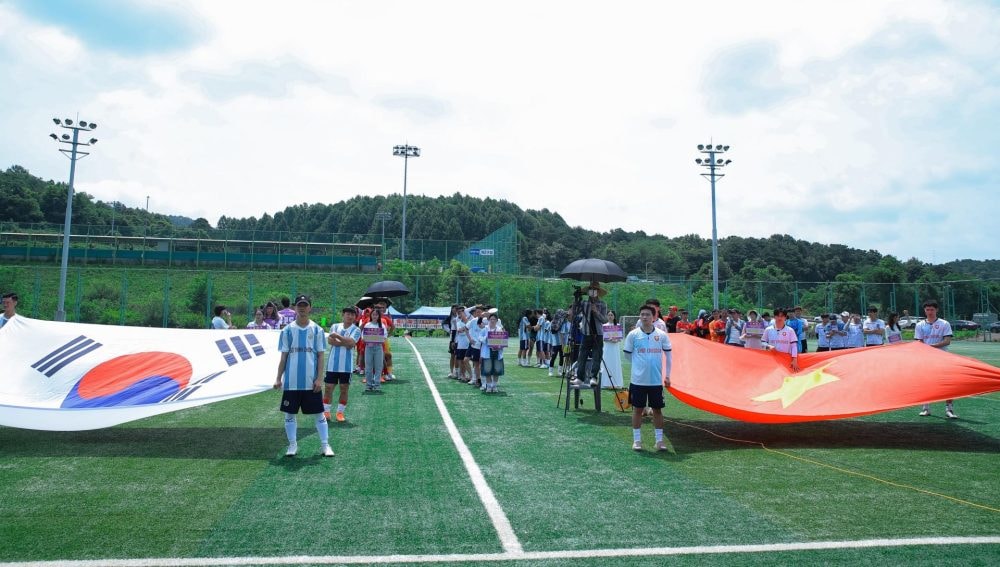 Giải bóng đá cộng đồng VAC CUP 2025 lần thứ 2 kết nối cộng đồng người Việt Nam tại Hàn Quốc Giải bóng đá cộng đồng VAC CUP 2025 lần thứ 2 kết nối cộng đồng người Việt Nam tại Hàn Quốc