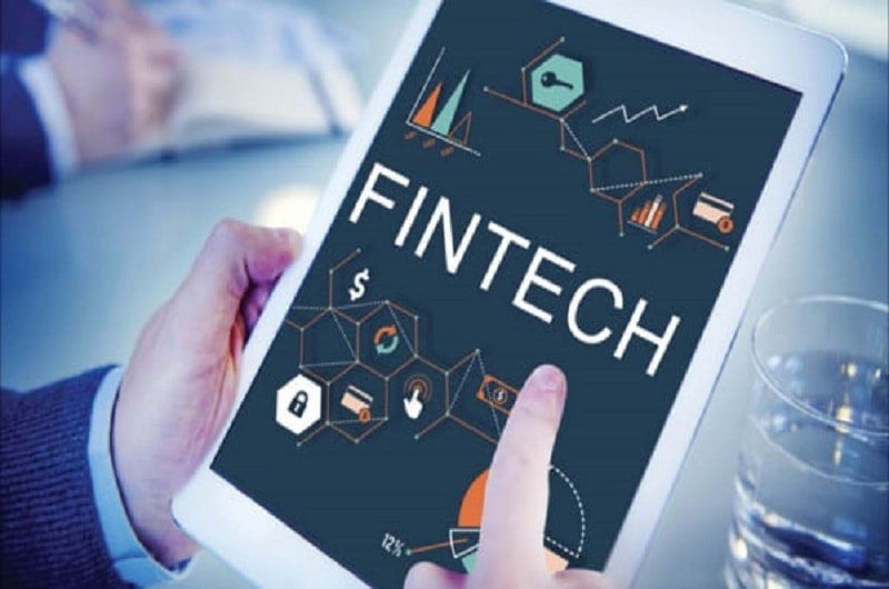 phat-trien-fintech-kinh-nghiem-cua-cac-quoc-gia-va-bai-hoc-cho-viet-nam-164841.jpg