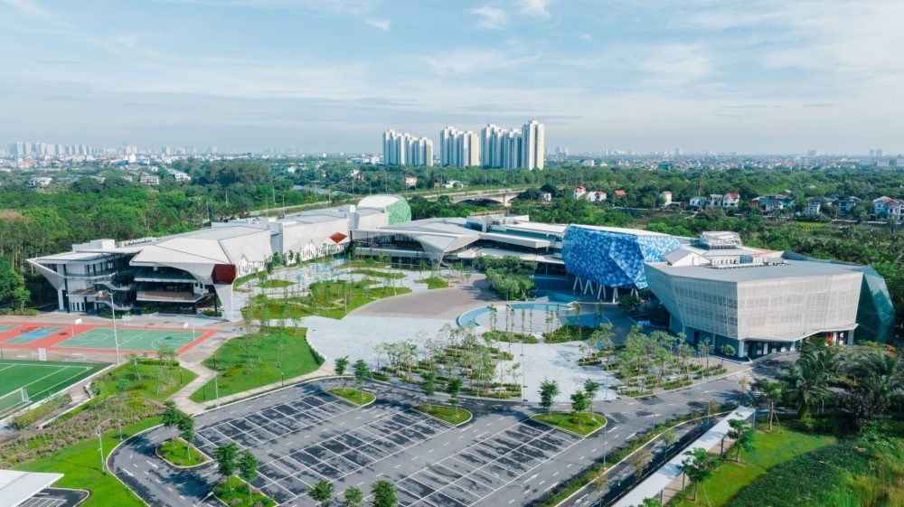 “Xanh hóa” đại học: Tại sao nhiều trường vẫn ngại bước chân vào công cuộc chuyển đổi tốn kém?