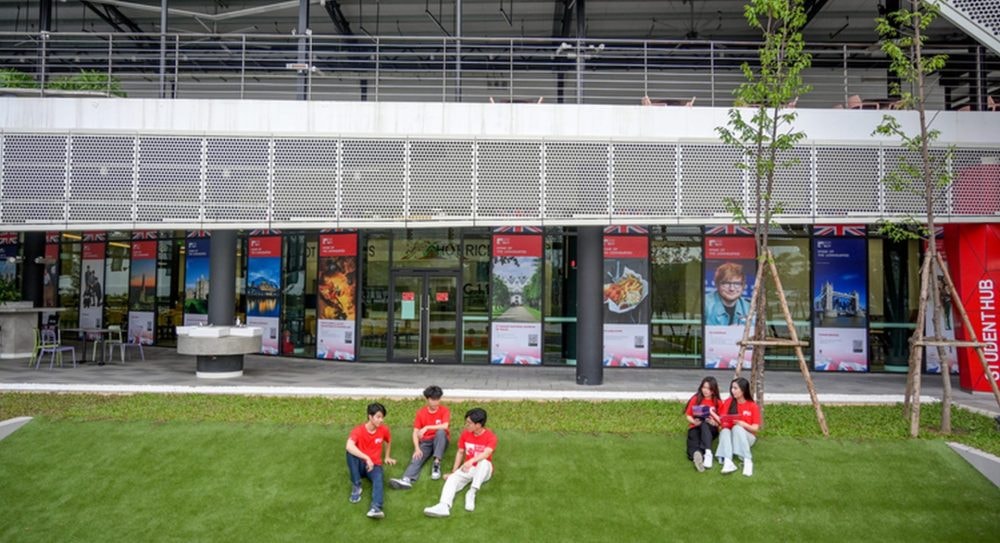 “Xanh hóa” đại học: Tại sao nhiều trường vẫn ngại bước chân vào công cuộc chuyển đổi tốn kém?