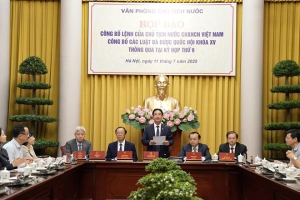 cong-bo-9-luat-vua-duoc-quoc-hoi-thong-qua-tai-ky-hop-thu-9-1.jpg