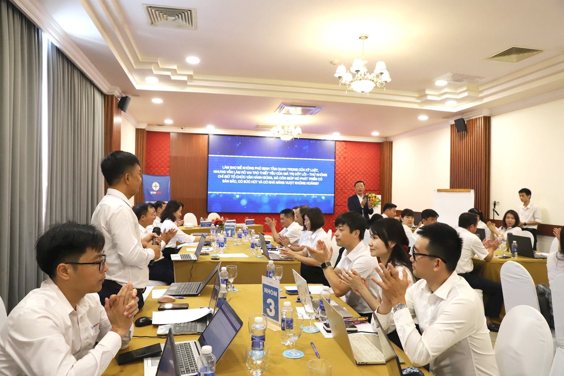 Toàn cảnh lớp VHDN dành cho cán bộ phụ trách công tác văn hóa và truyền thông của EVNNPT tại Khánh Hòa