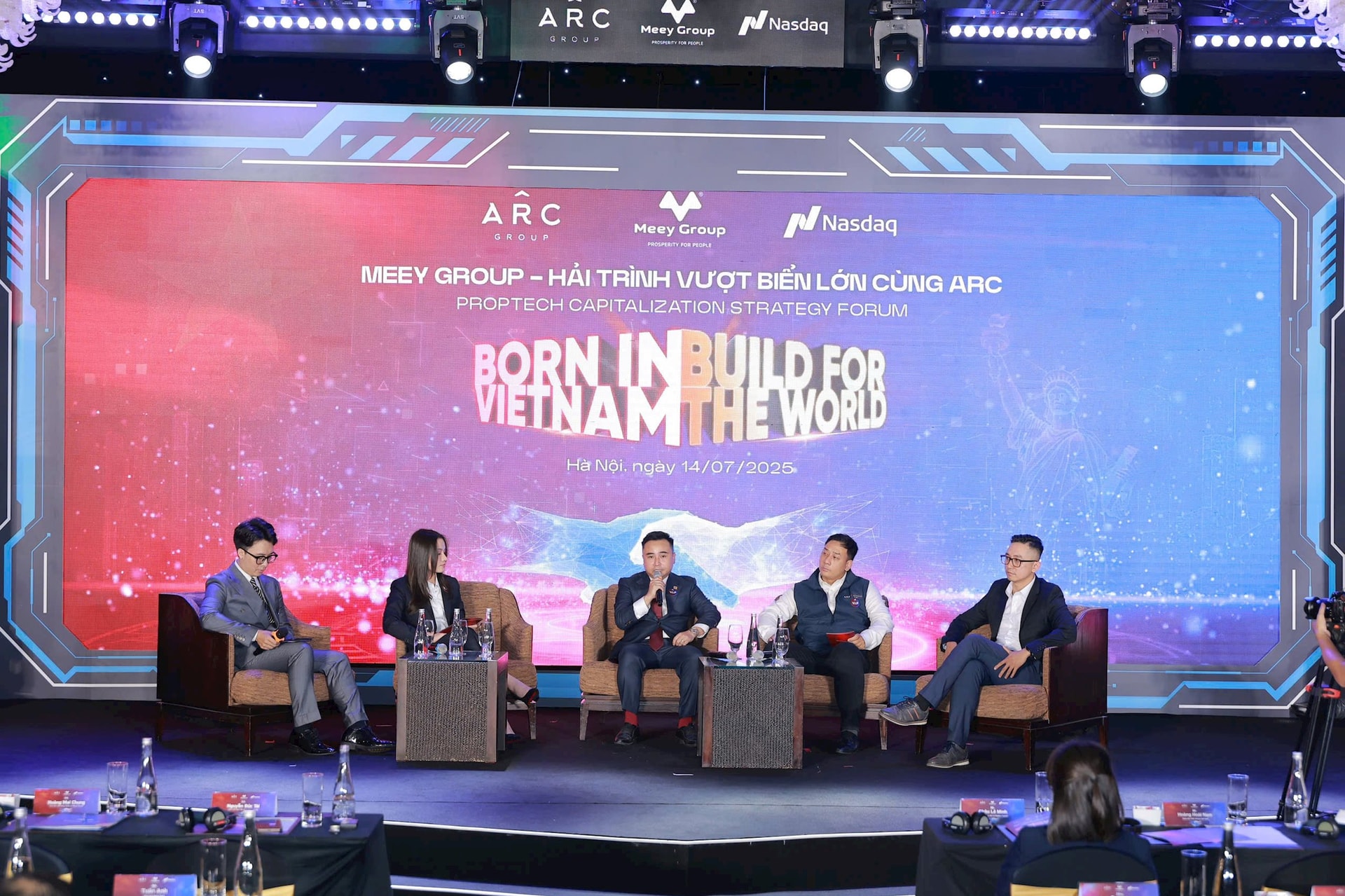 Tại sự kiện, các chuyên gia đã tham gia tọa đàm “Chiến lược vốn hóa dành cho doanh nghiệp proptech”