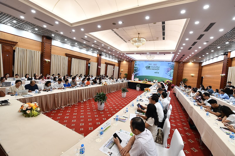 toancanh-14fe650da36eecd248d45b603f49eb4c.jpg
