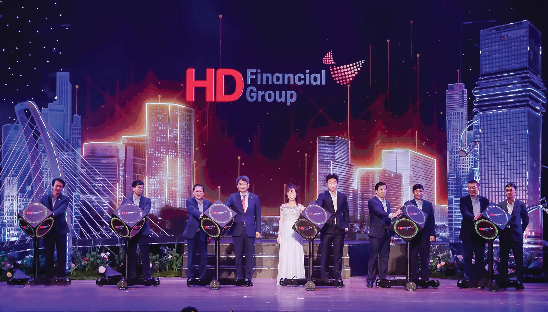 hd f 2