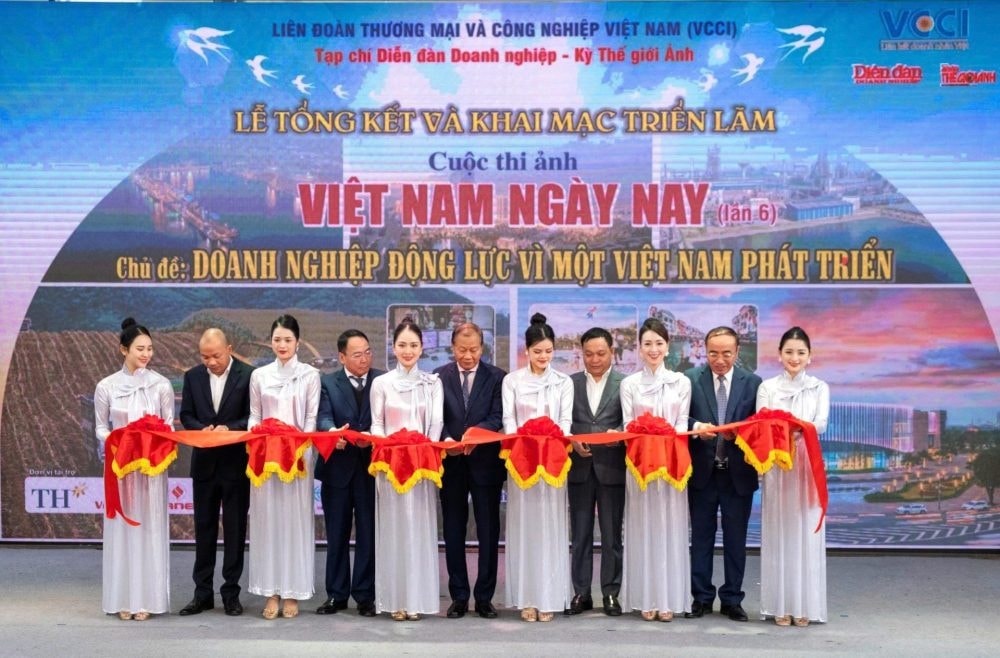 Cuộc thi - Triển lãm ảnh “Việt Nam ngày nay” lần thứ 7: Tôn vinh doanh nghiệp phát triển bền vững cùng đất nước