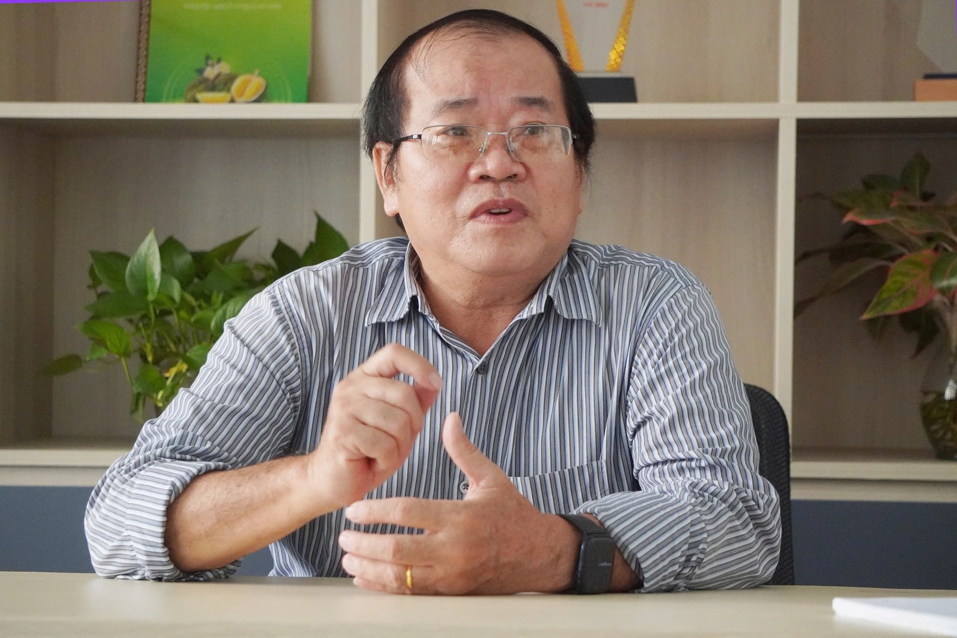 Mr Nguyen