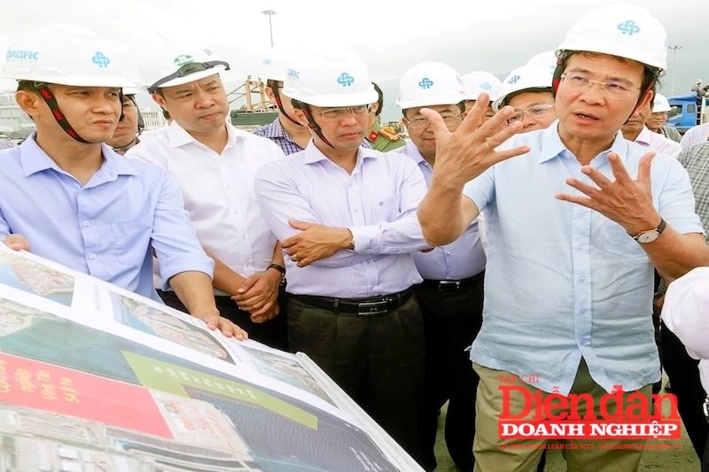 ông Mười 3