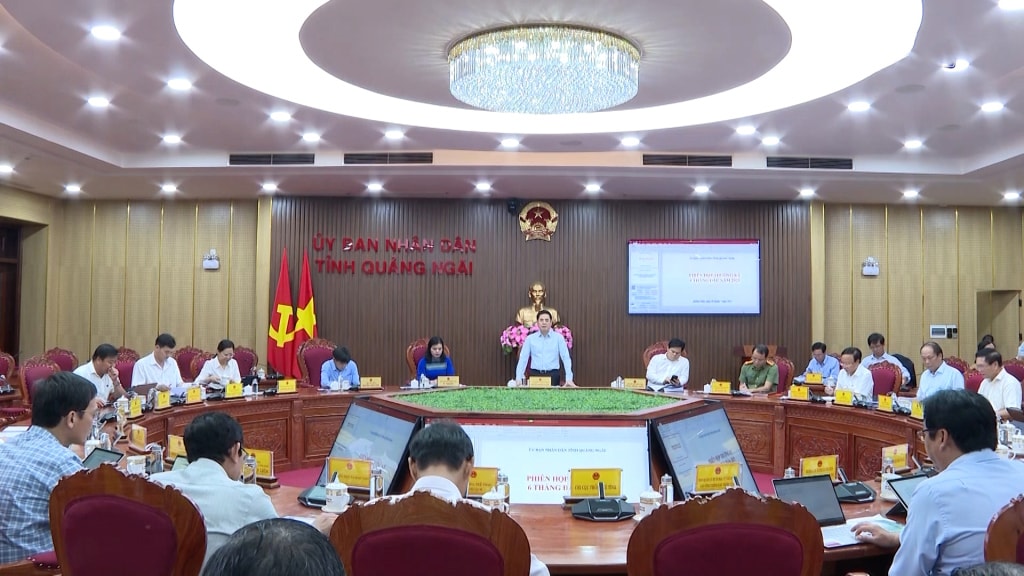 Phiên họp thường kỳ tháng 6.2025 của UBND tỉnh Quảng Ngãi