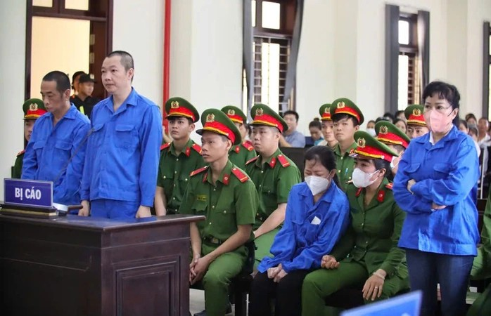 chieu-lua-du-an-ma-khien-gan-1000-nguoi-sap-bay-1.png