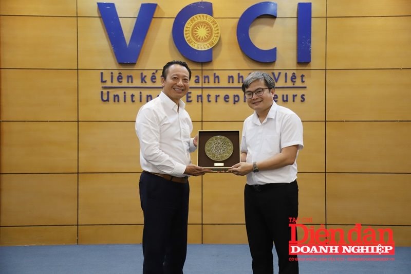 hop-hn-vcci-28.7.6.jpg
