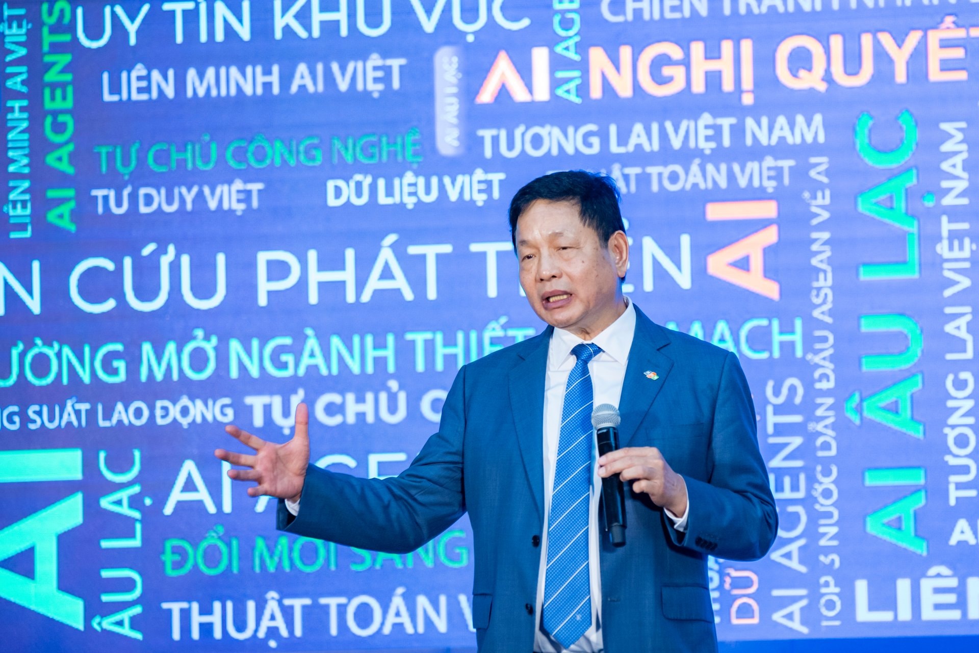 Mr Binh