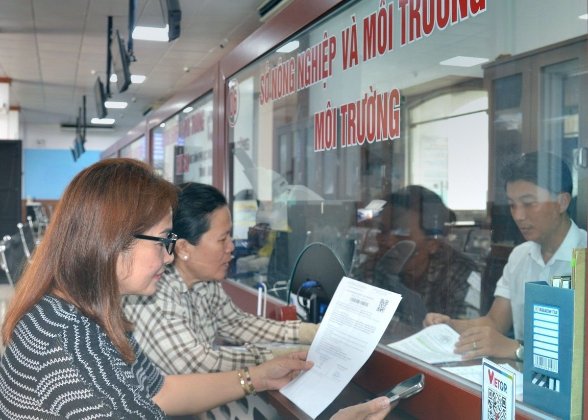 phan-cap-phan-quyen-trong-quan-ly-dat-dai-trao-nhieu-tham-quyen-cho-cap-xa-065630_496-065744.jpg